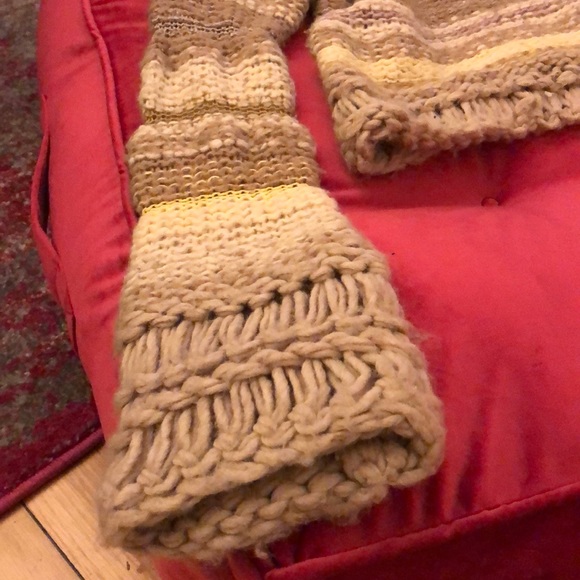 Crop top sweater - Picture 2 of 3